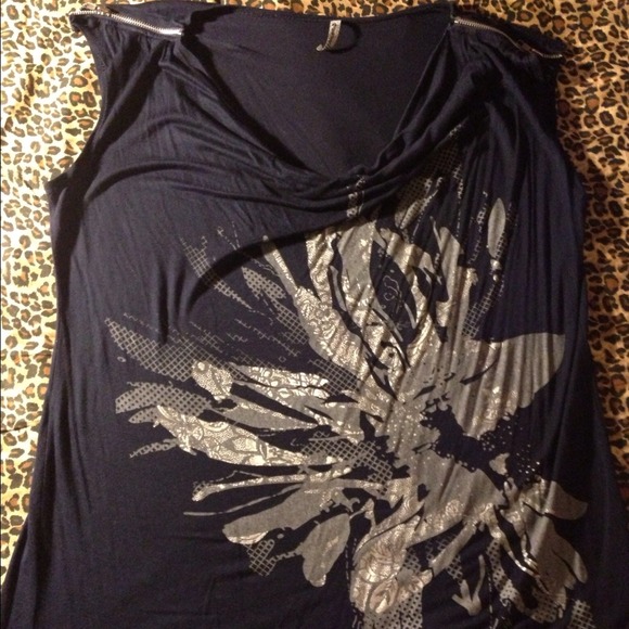 5 tops bundle for vcortes!!!