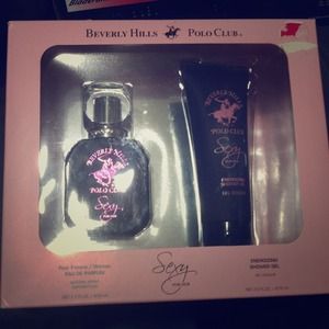 Ladies perfume and shower gel set.