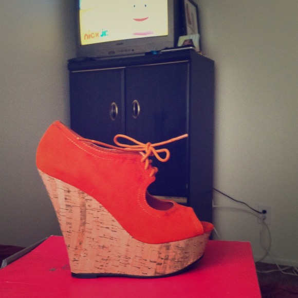 Orange wedges