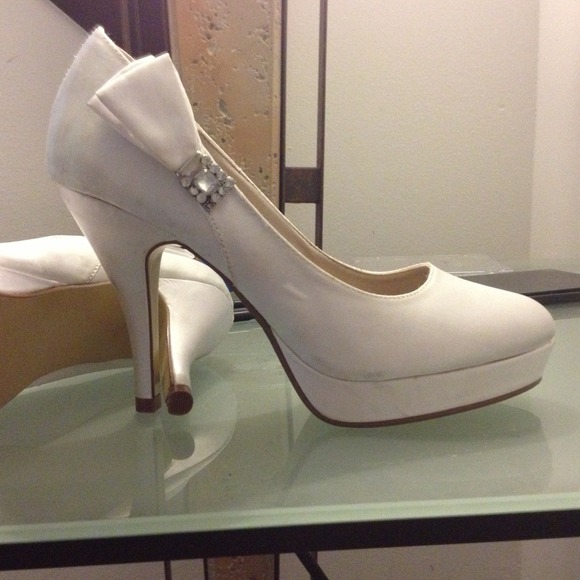 Shoes never worn
