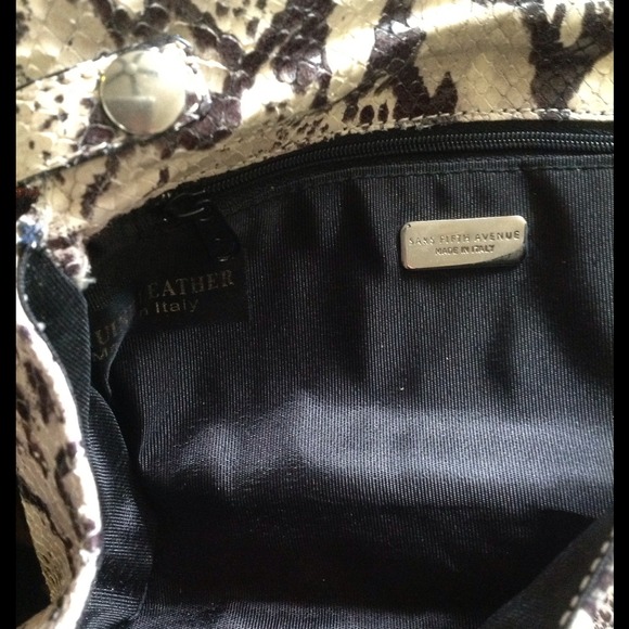 GIFTED🎁SAKS 5th AVE Snake Embossed Leather Clutch - Picture 4 of 4