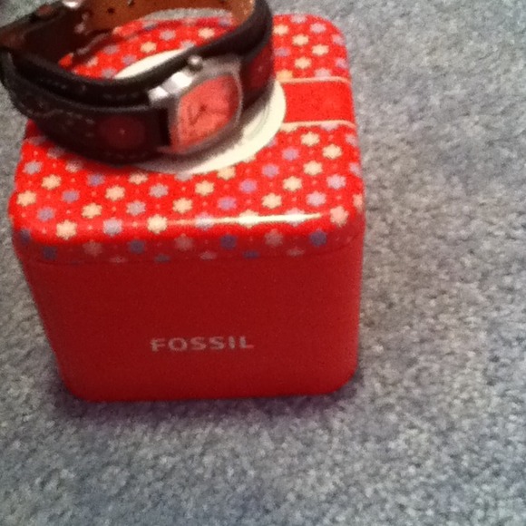 womens fossil watch