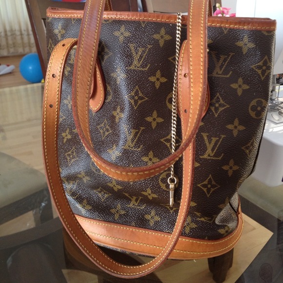 Sold. - Picture 2 of 4