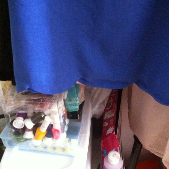 ❌SOLD❌New Scalloped tank top - Picture 2 of 4