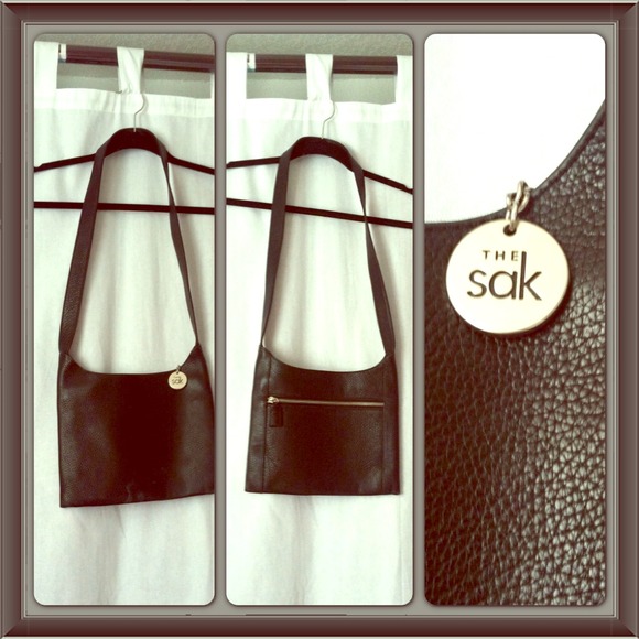 The sak Black leather over the shoulder