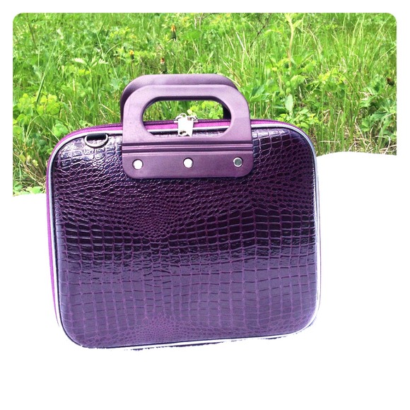 Handbags - Computer/Tablet Bag