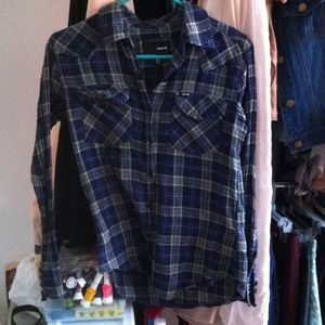 💢SOLD IN BUNDLE💢Hurley flannel