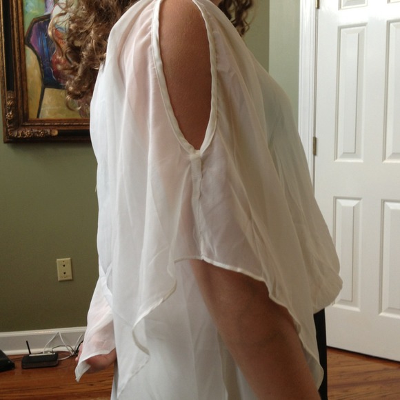 White and black chiffon slit-sleeve dress.  NWT - Picture 2 of 2