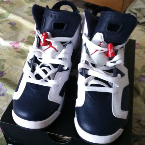 Jordan Retro Olympic 6's (6y)