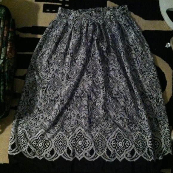 Peasant skirt - Picture 1 of 1