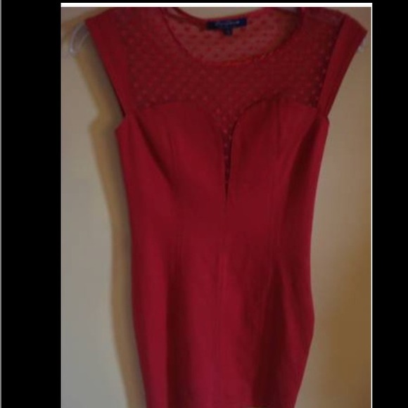 BODYCON red dress