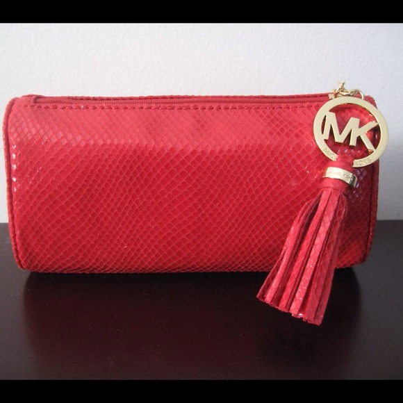 Michael Kors makeup bag *never used!*