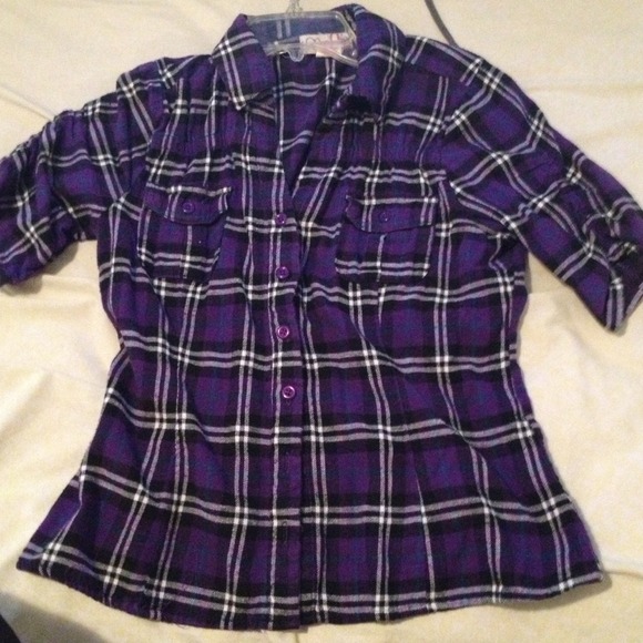 Purple plaid top