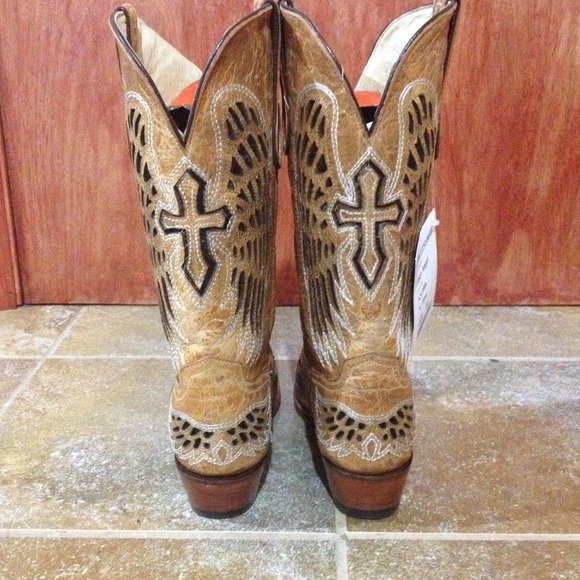 🚫SOLD LOCAL🚫 COWGIRL BOOTS ANGEL LAZER - Picture 3 of 4