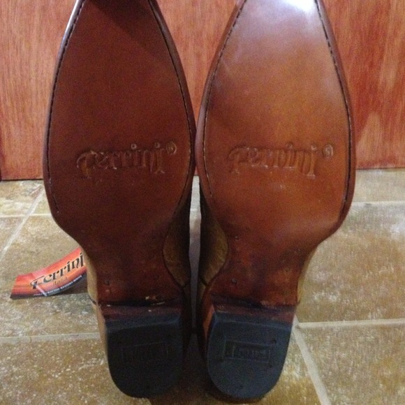 🚫SOLD LOCAL🚫 COWGIRL BOOTS ANGEL LAZER - Picture 4 of 4