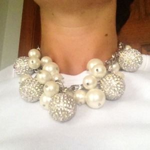 Ann Taylor Loft pearl and crystal cluster necklace