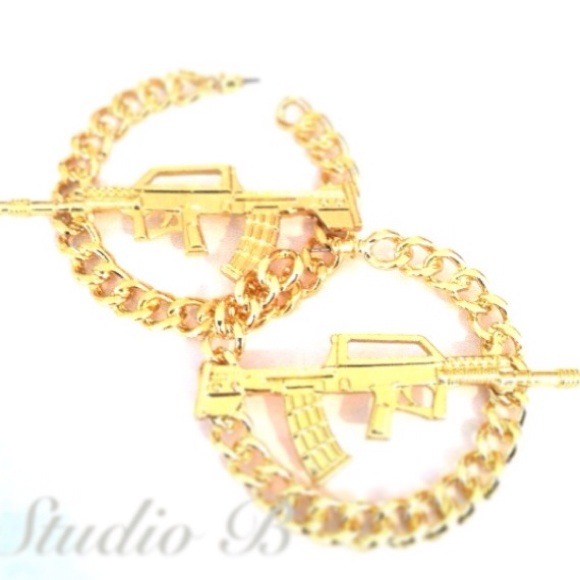 ❌SOLD OUT❌ Gold Gun Hoops