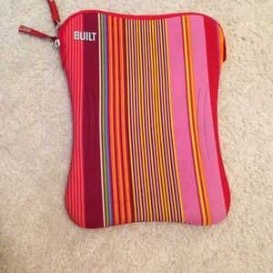 FREE WITH ANY PURCHASE iPad or Tablet case