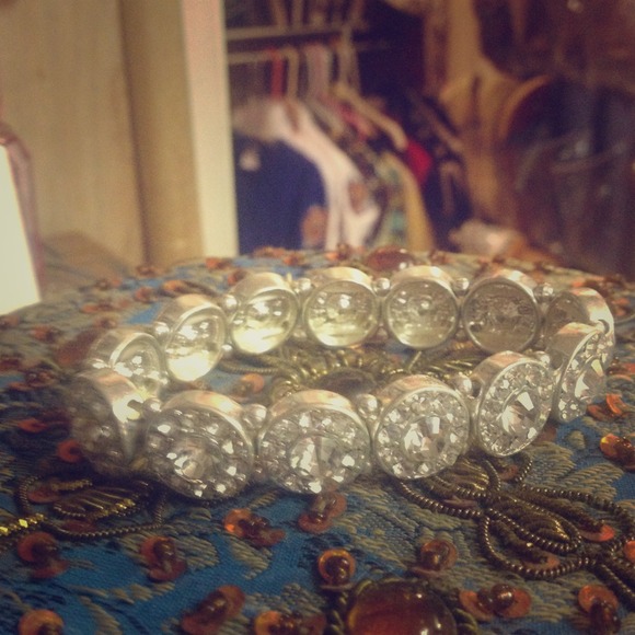 Sparkly stretchy rhinestone bracelet - Picture 1 of 1