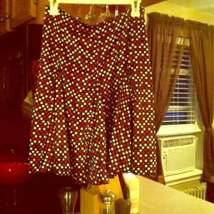 Silky Pleated skirt