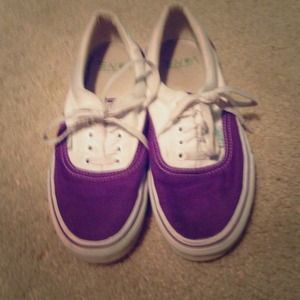 Vans!!