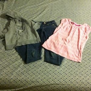 Girls skinny jeans & tops