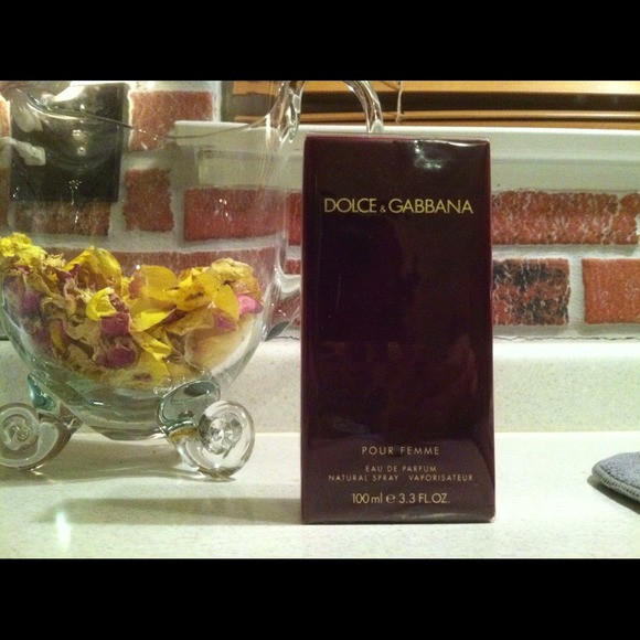 Dolce & Gabbana perfume ❌❌RESERVED❌❌