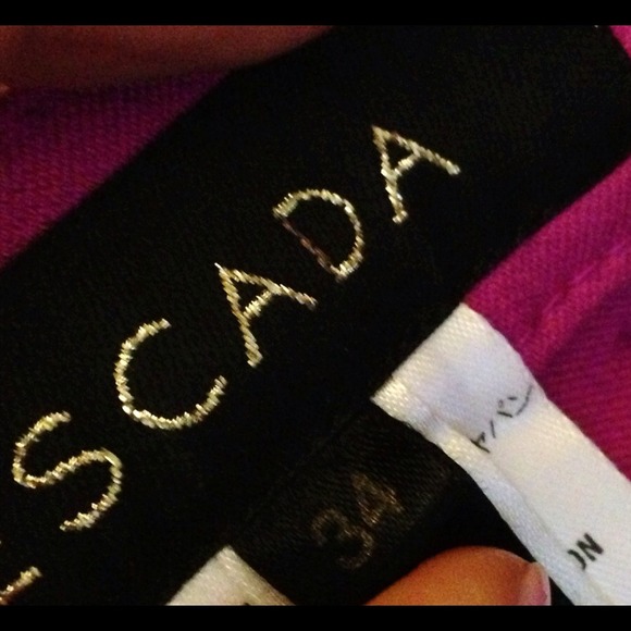 ❗️SOLD❗️Escada in Pink 26 - Picture 2 of 4