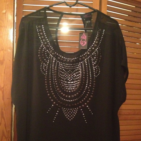SOLD Torrid shirt