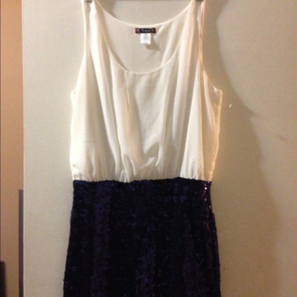 Riyal blue and cream dress brand new, never worn