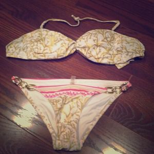 💢ON HOLD for vanns_💢VS bathing suit! Lg top, Sm