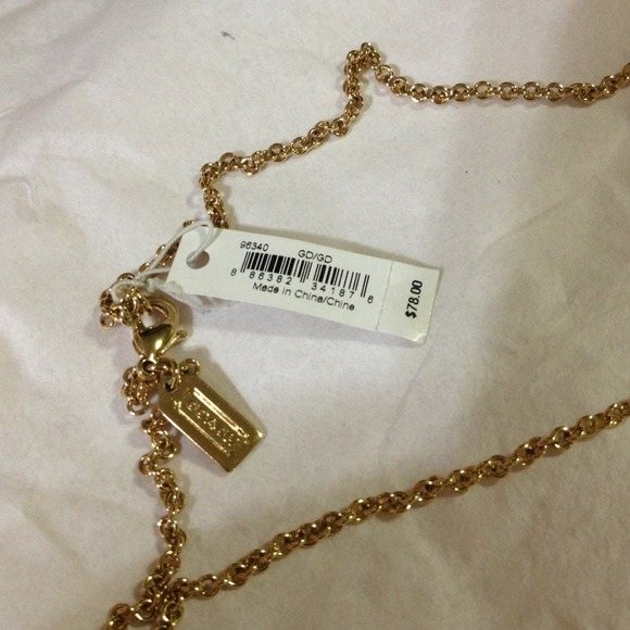 ❗Sold❗ Coach pave star necklace - Picture 3 of 6