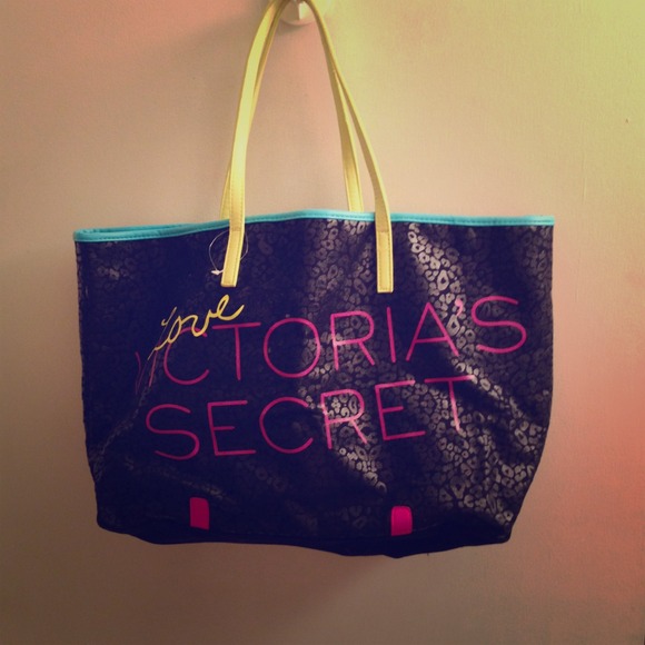 Victoria's Secret travel bag