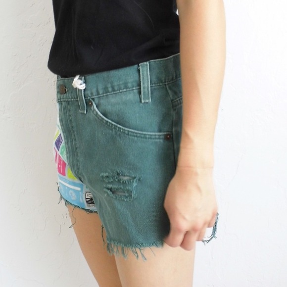 SOLD Cassette Tape Audiophile High Waist Levi's - Picture 2 of 4