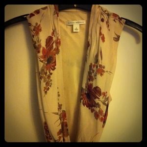 Sexy wrap floral dress (knee length) - cream/brwn