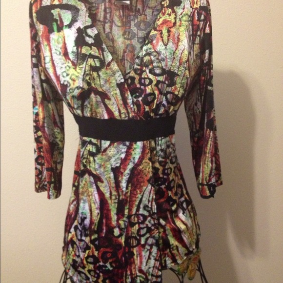 ***Bundled***JTD Woman" Tunic Multi color S Medium