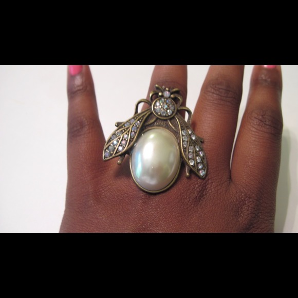 Pearl Insect Ring - Picture 2 of 3