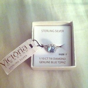 Blue topaz ring size 7💍