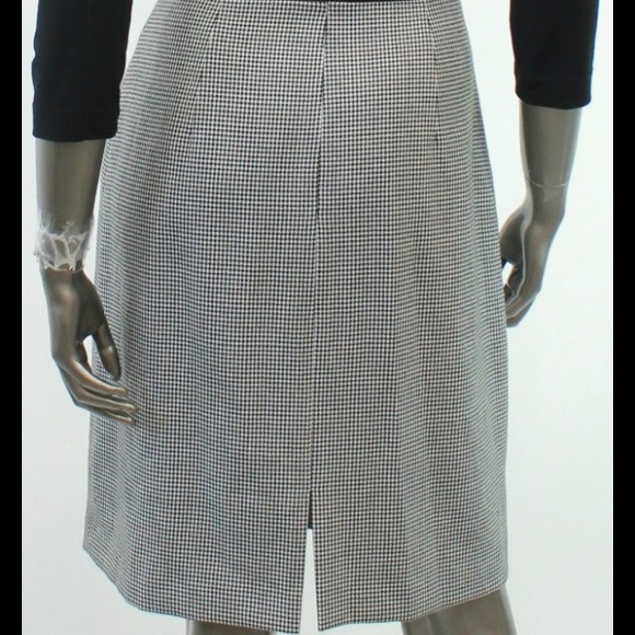 Let's wk then play NWOT blk n houndstooth - Picture 3 of 4