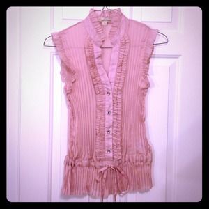 Pink pleated top