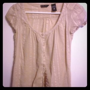 Light tan with gold stripes top