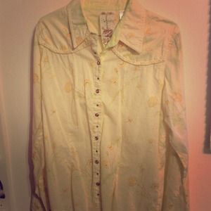 Long sleeve flowered top