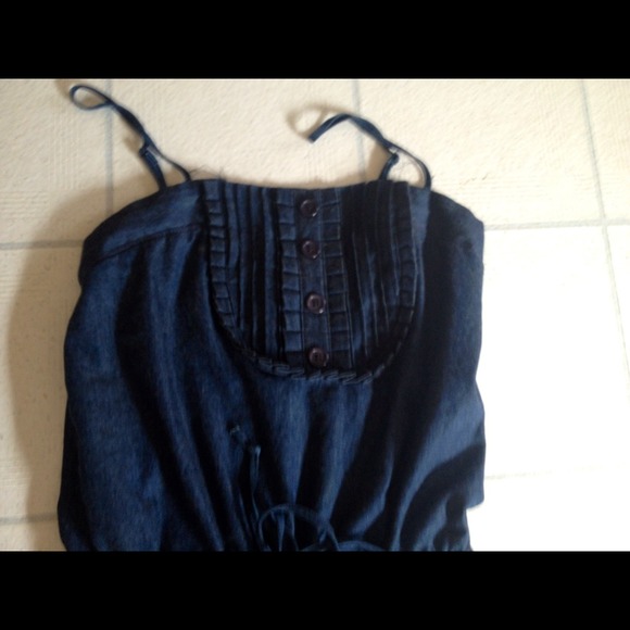 Very cute jeans romper ! - Picture 2 of 4