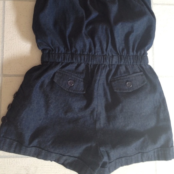 Very cute jeans romper ! - Picture 3 of 4