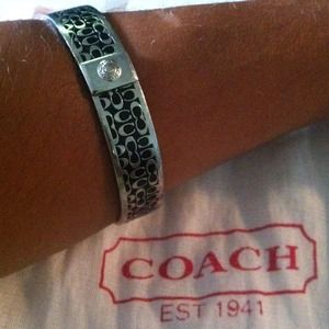 🌺💯% Authentic Coach Bracelet🌺