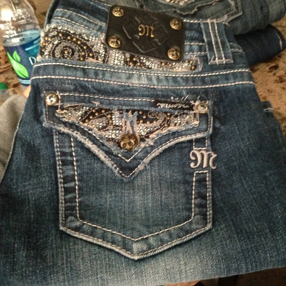 Bundle....Miss Me Jeans and NWT tank.