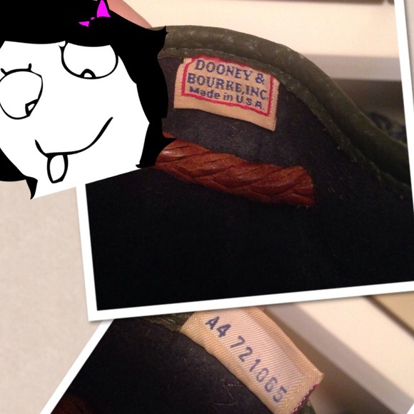 Beautiful Tri-Color, blue, green and brown. - Picture 3 of 3