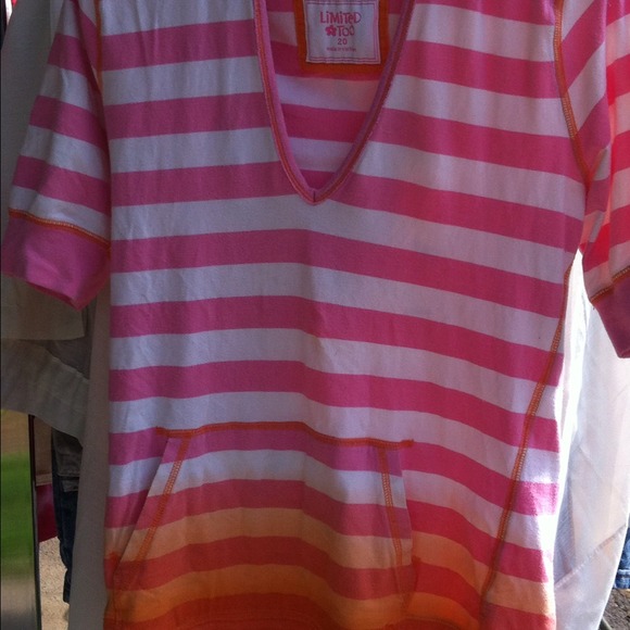 Short sleeved hoodie; pink, orange and white.