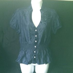 - button up blouse