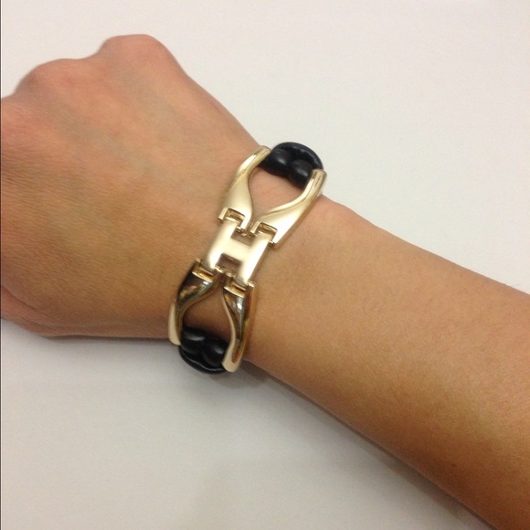 H bracelet - Picture 2 of 2